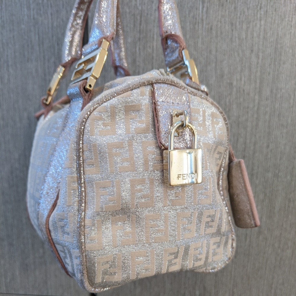 Fendi: Metallic Zucchino Forever Mini Bag w/ LOCK & KEY (on Bella Hadid) *RARE* - Picture 11 of 17